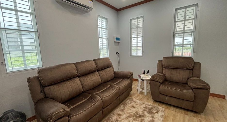 À vendre 3 chambres maison à Ban Chang, Rayong