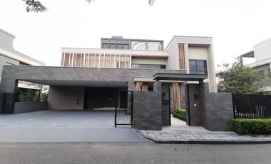 For sale 4 bedrooms house in Bang Phli, Samut Prakan
