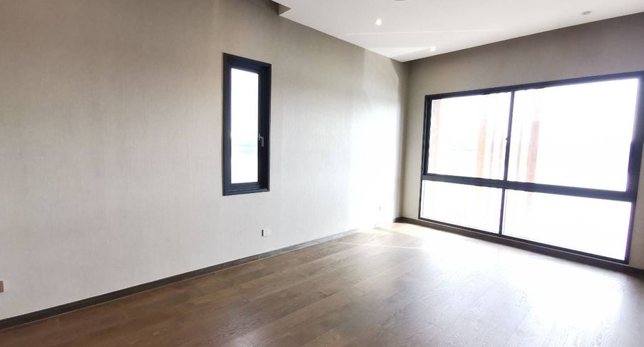 For sale 4 bedrooms house in Bang Phli, Samut Prakan