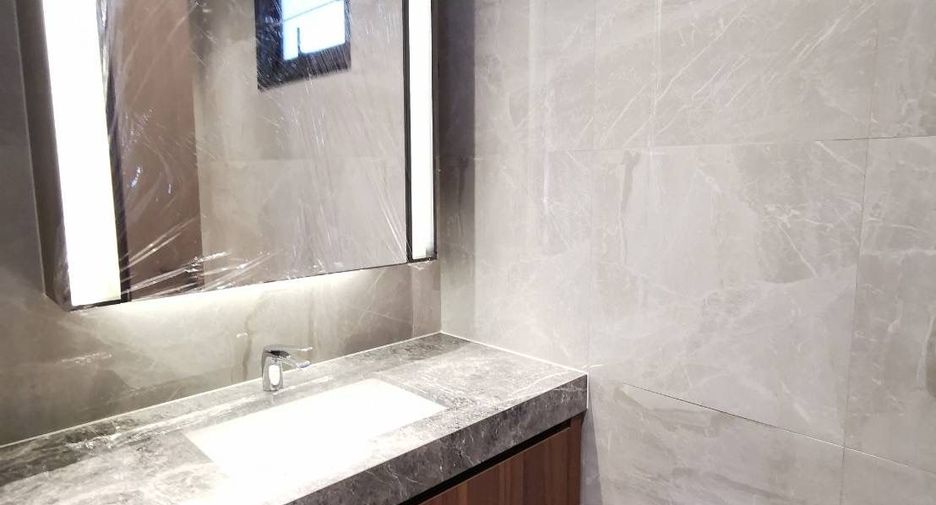 For sale 4 bedrooms house in Bang Phli, Samut Prakan