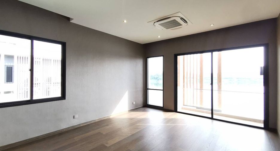 For sale 4 bedrooms house in Bang Phli, Samut Prakan