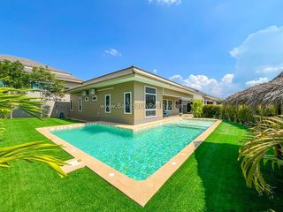 For sale 5 bed house in Sattahip, Chonburi