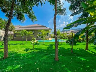 For sale 5 bed house in Sattahip, Chonburi