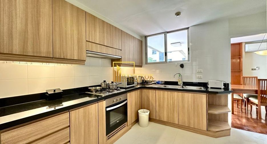 For rent 2 bedrooms apartment in Khlong Toei, Bangkok