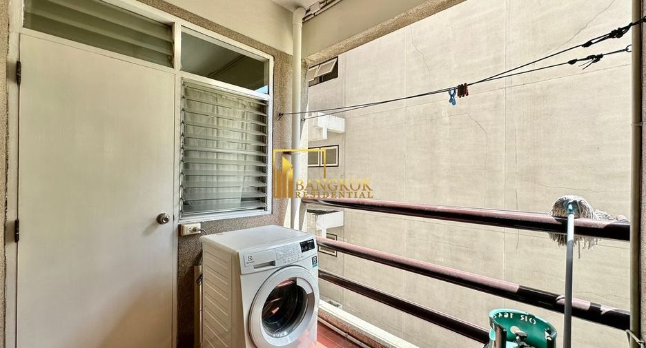 For rent 2 bedrooms apartment in Khlong Toei, Bangkok