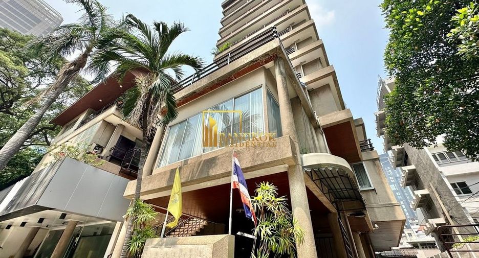 For rent 2 bedrooms apartment in Khlong Toei, Bangkok