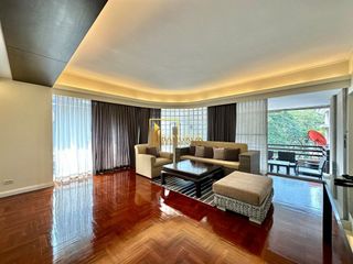 For rent 4 bedrooms apartment in Khlong Toei, Bangkok