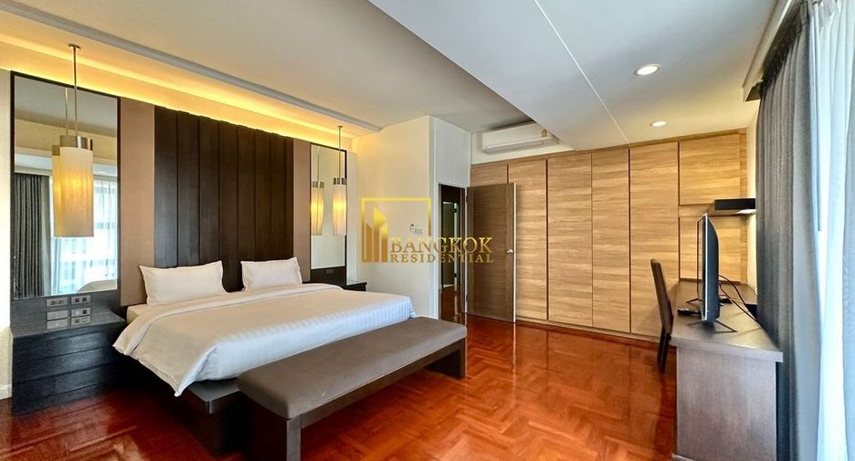For rent 4 bedrooms apartment in Khlong Toei, Bangkok