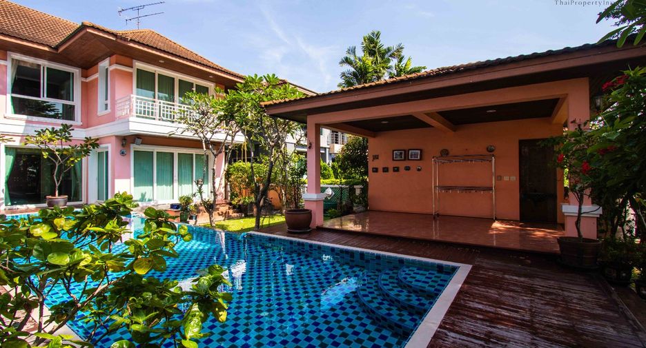 For sale 3 bed house in Lam Luk Ka, Pathum Thani
