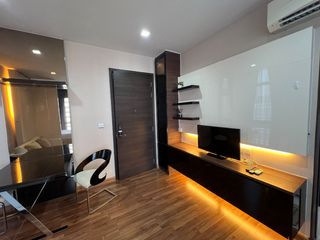 For rent 1 bed condo in Huai Khwang, Bangkok