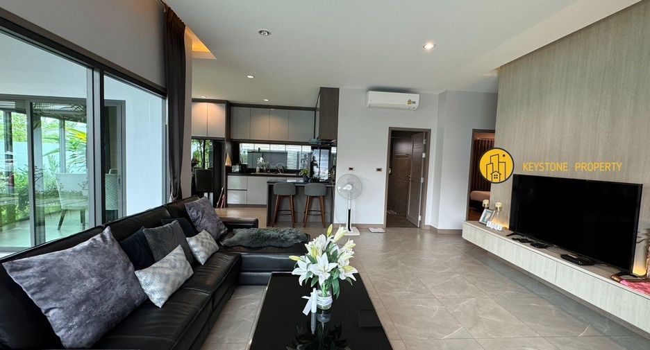 Villa en alquiler y en venta de 3 habitaciones en Bang Lamung, Chonburi