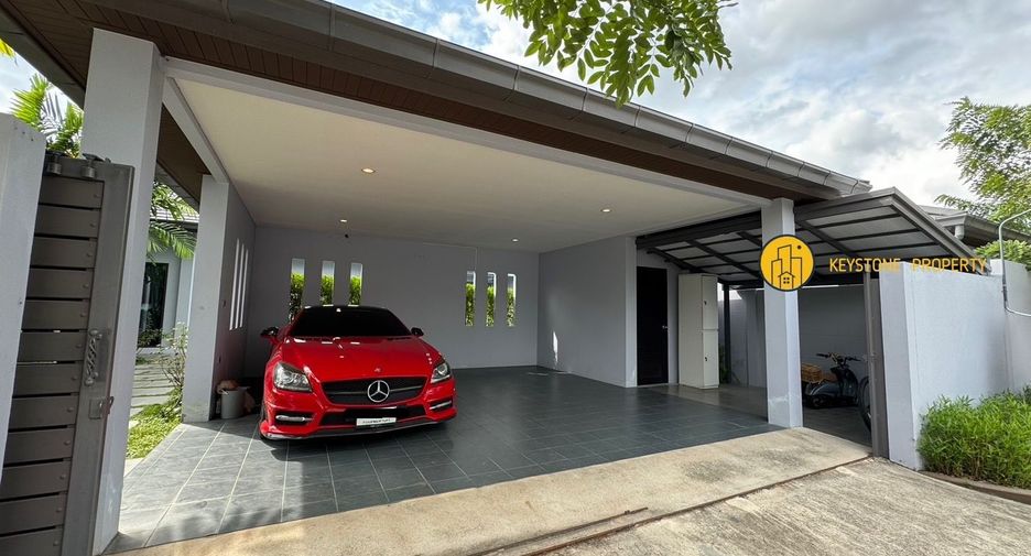Villa en alquiler y en venta de 3 habitaciones en Bang Lamung, Chonburi
