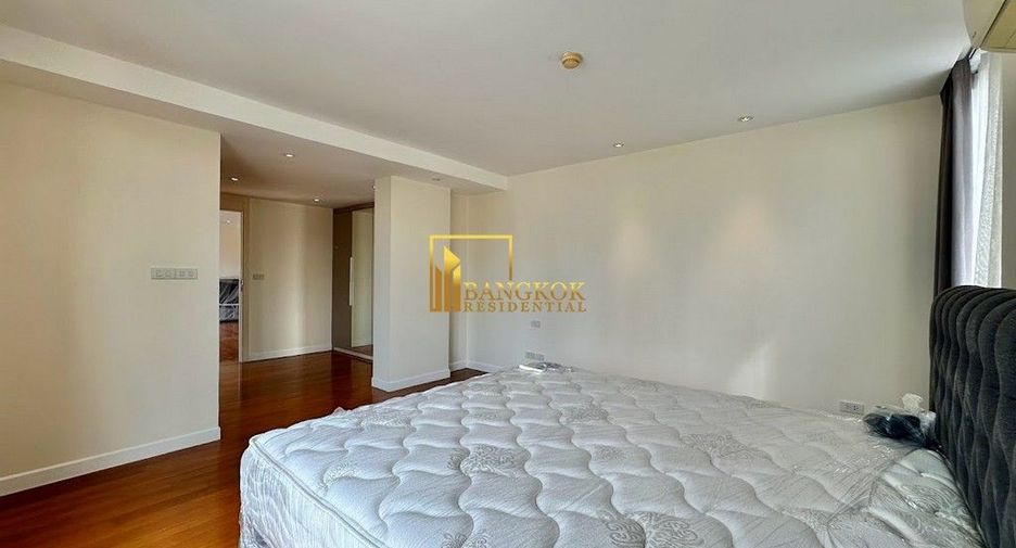 À louer 3 chambres condo à Watthana, Bangkok