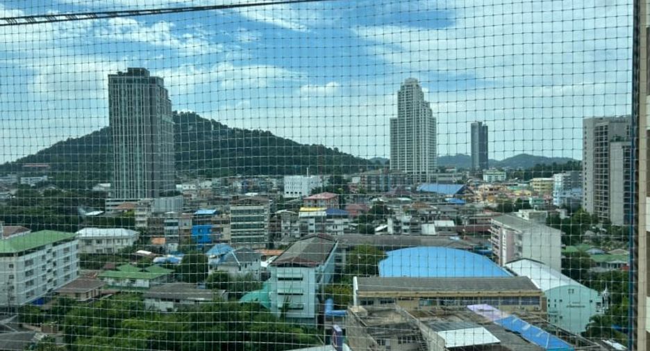Condo en alquiler de 1 habitaciones en Si Racha, Chonburi