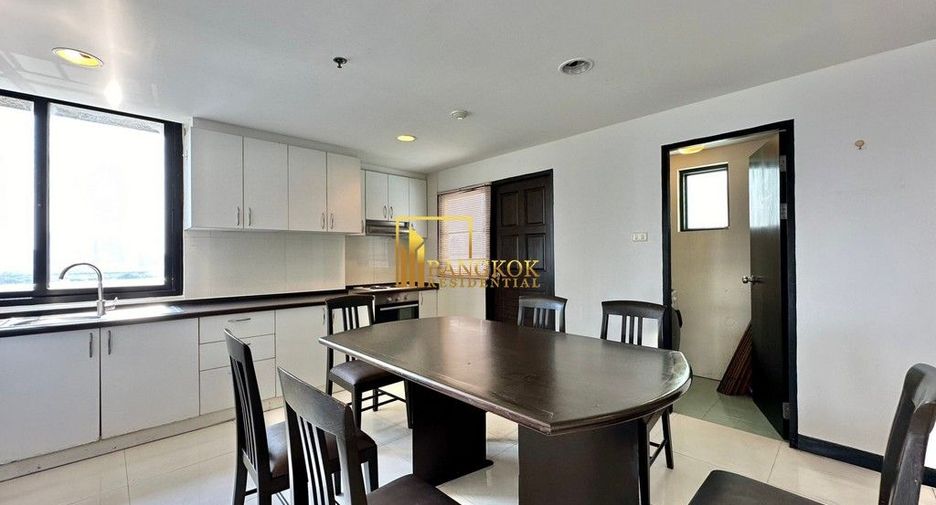 Condo en alquiler de 2 habitaciones en Khlong Toei, Bangkok