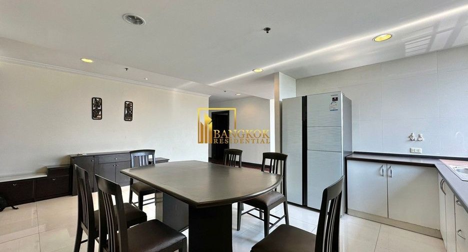 Condo en alquiler de 2 habitaciones en Khlong Toei, Bangkok