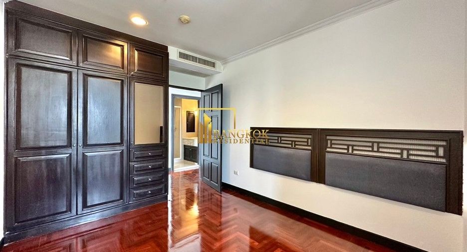 Condo en alquiler de 2 habitaciones en Khlong Toei, Bangkok