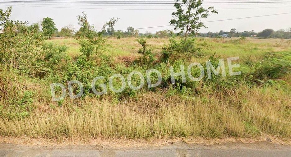 出售 土地 在 Dong Charoen, Phichit
