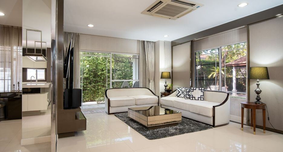 For sale 3 bedrooms house in Pak Kret, Nonthaburi