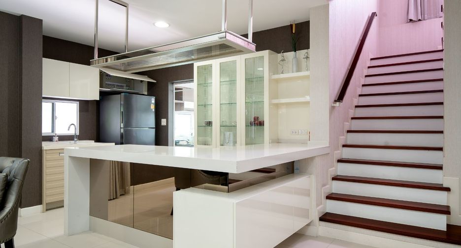 For sale 3 bedrooms house in Pak Kret, Nonthaburi