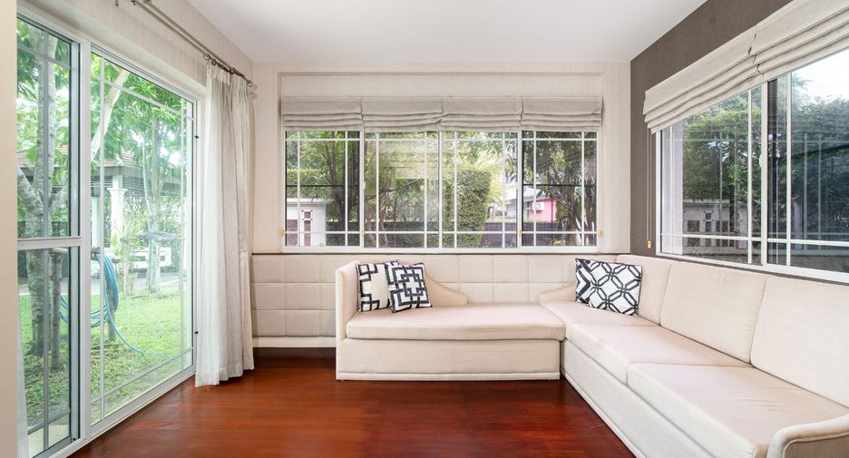For sale 3 bedrooms house in Pak Kret, Nonthaburi