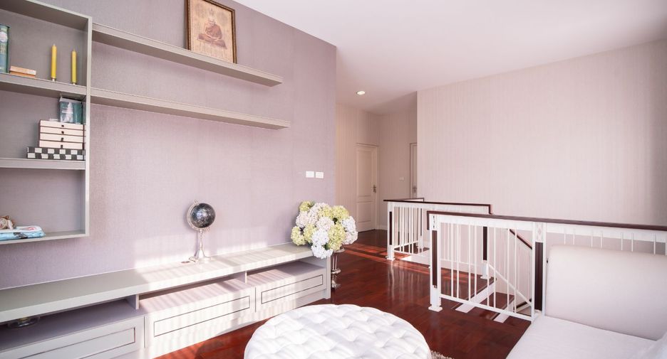 For sale 3 bedrooms house in Pak Kret, Nonthaburi
