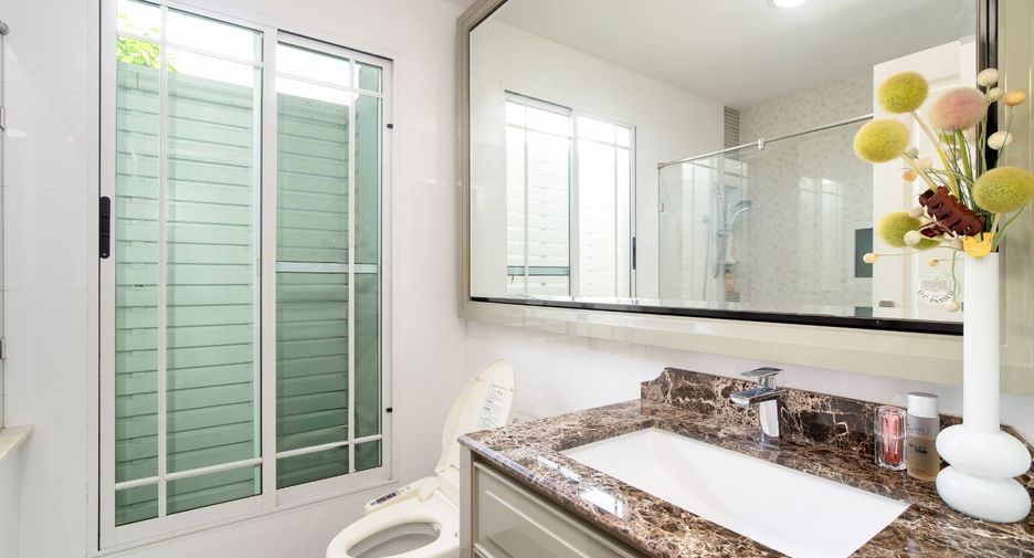 For sale 3 bedrooms house in Pak Kret, Nonthaburi