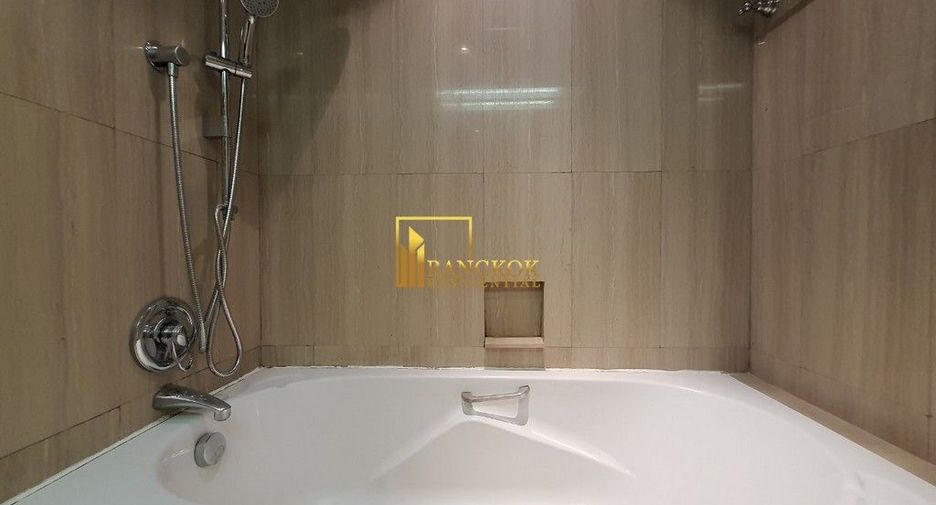 Wohnung zur Miete mit 3 Zimmer in Pathum Wan, Bangkok