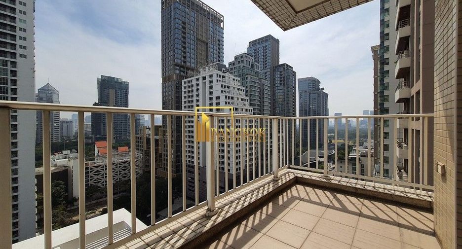 Wohnung zur Miete mit 3 Zimmer in Pathum Wan, Bangkok