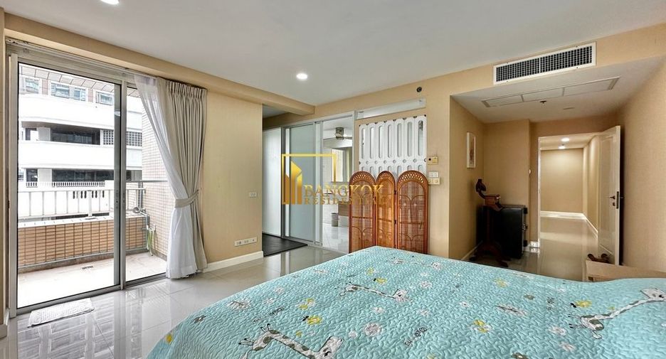 À louer 2 chambres condo à Pathum Wan, Bangkok