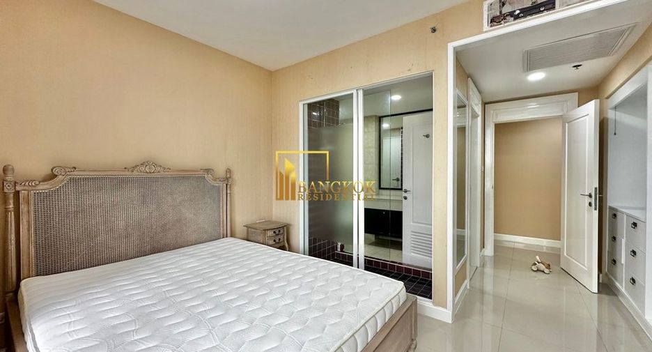 À louer 2 chambres condo à Pathum Wan, Bangkok
