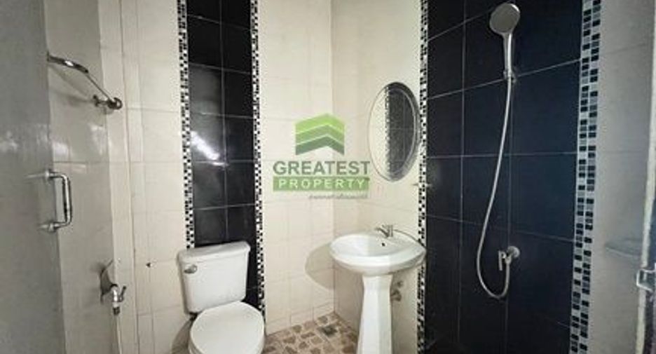 For sale 2 bedrooms townhouse in Khlong Sam Wa, Bangkok