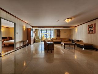 For rent 2 ベッドルーム condo in Khlong Toei, Bangkok