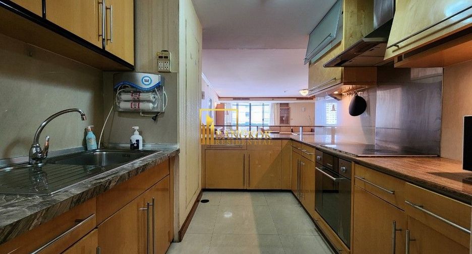 Wohnung zur Miete mit 2 Zimmer in Khlong Toei, Bangkok