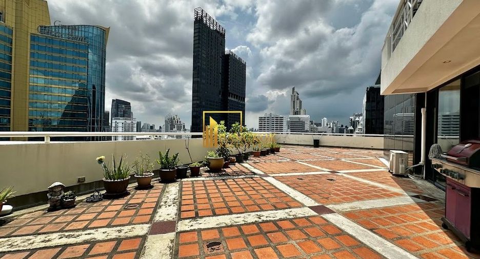 Wohnung zur Miete mit 3 Zimmer in Khlong Toei, Bangkok