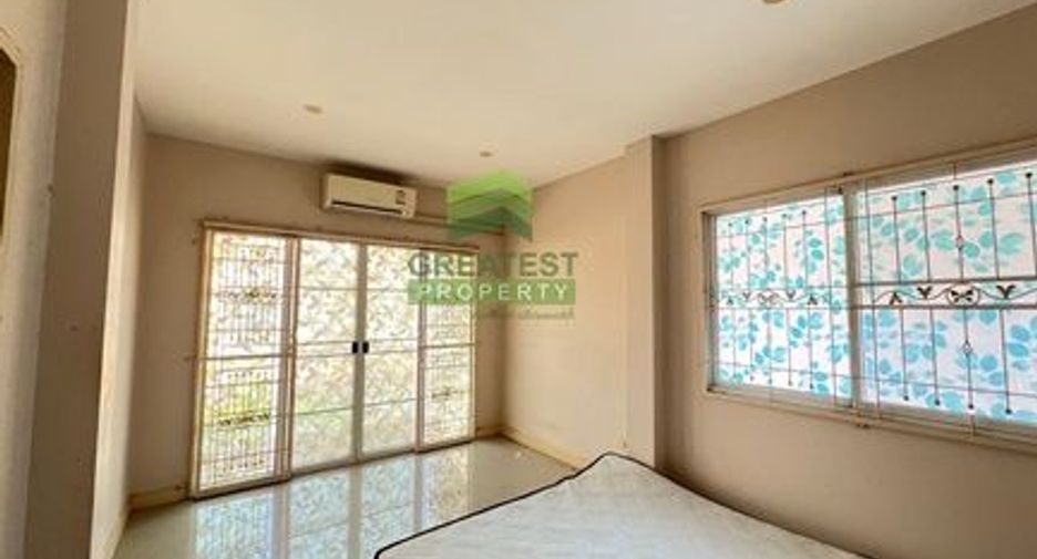 For sale 3 Beds house in Lam Luk Ka, Pathum Thani