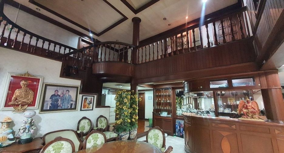 ขาย 7 ห้องนอน บ้านเดี่ยว ใน ภาษีเจริญ, กรุงเทพฯ