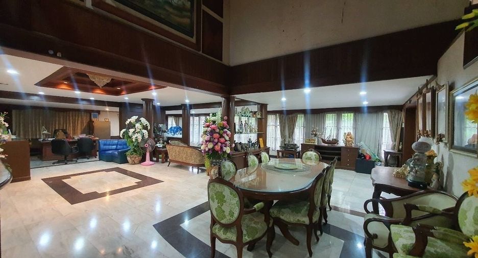 ขาย 7 ห้องนอน บ้านเดี่ยว ใน ภาษีเจริญ, กรุงเทพฯ