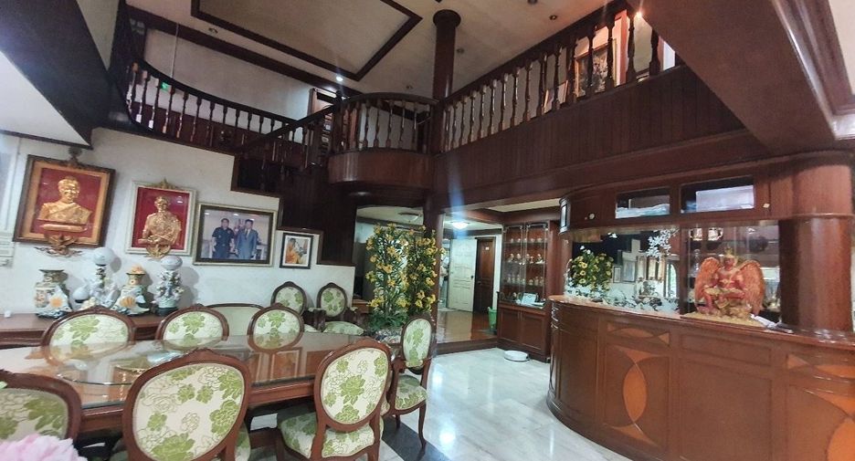 ขาย 7 ห้องนอน บ้านเดี่ยว ใน ภาษีเจริญ, กรุงเทพฯ