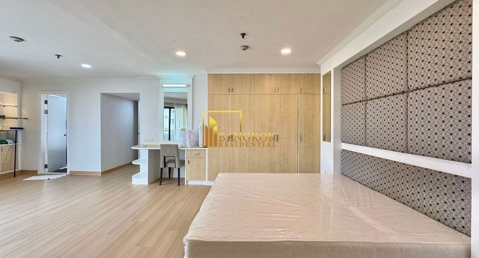 Condo en alquiler de 2 habitaciones en Khlong Toei, Bangkok