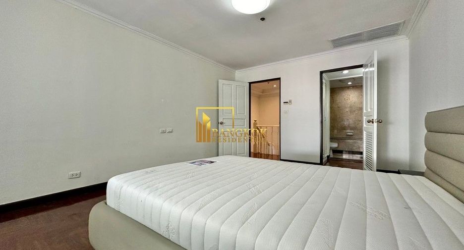 Condo en alquiler de 3 habitaciones en Khlong Toei, Bangkok