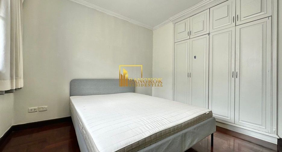 Condo en alquiler de 3 habitaciones en Khlong Toei, Bangkok