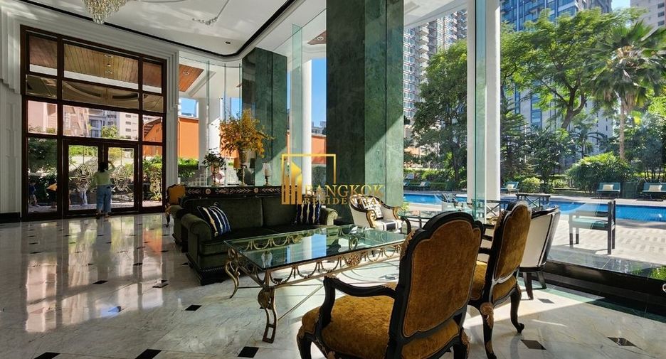 Condo en alquiler de 3 habitaciones en Khlong Toei, Bangkok