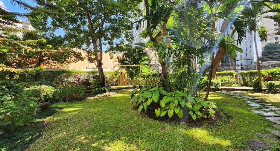 Condo en alquiler de 3 habitaciones en Khlong Toei, Bangkok
