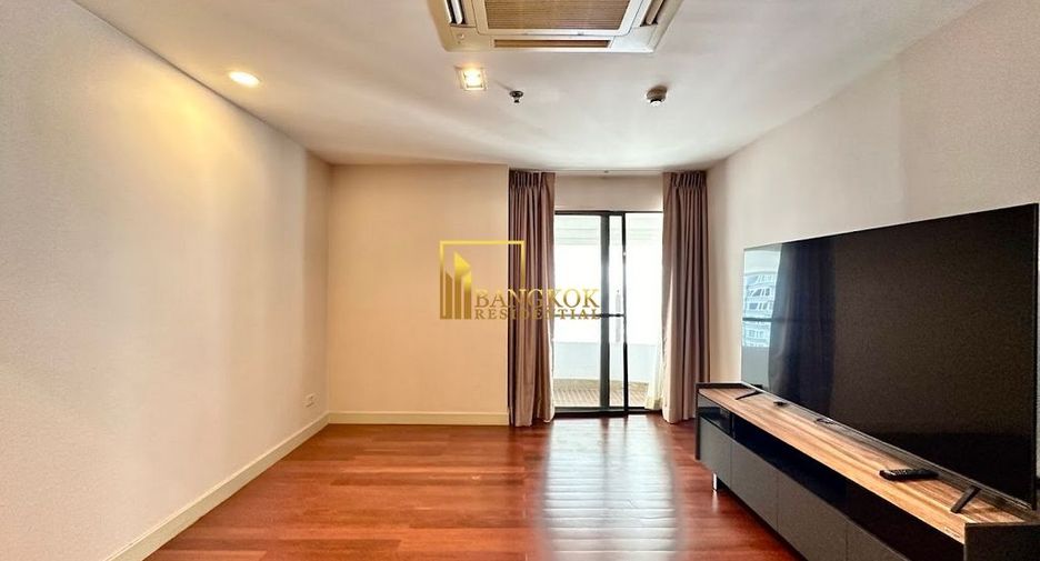 Condo en alquiler de 3 habitaciones en Khlong Toei, Bangkok