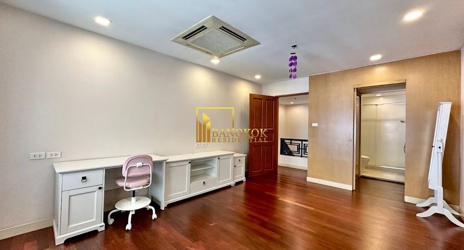 Condo en alquiler de 3 habitaciones en Khlong Toei, Bangkok