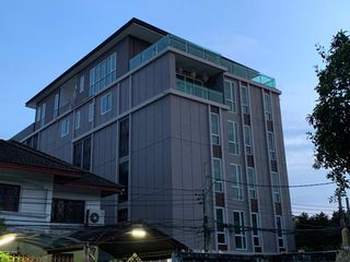 For sale 40 bed apartment in Phra Khanong, Bangkok