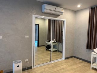 For sale 40 bed apartment in Phra Khanong, Bangkok