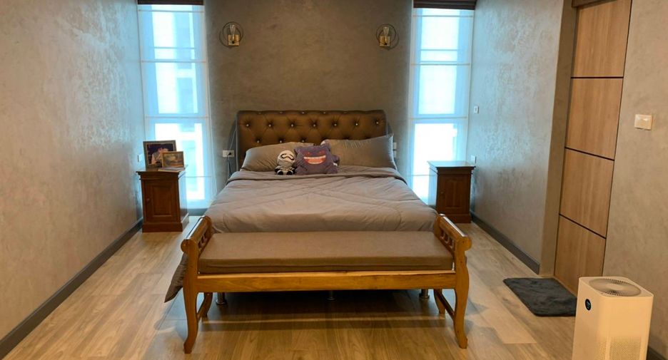For sale 40 bed apartment in Phra Khanong, Bangkok