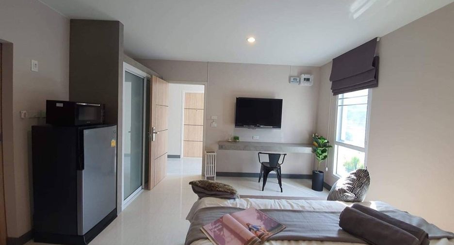 For sale 40 bed apartment in Phra Khanong, Bangkok